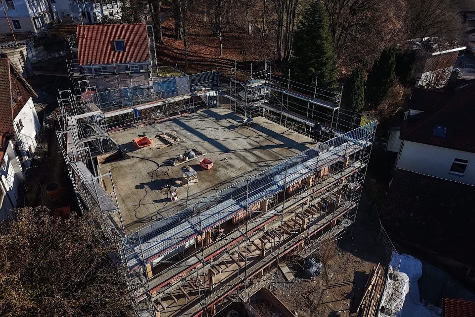 Luftaufnahme Boardinghouse ohne Dach